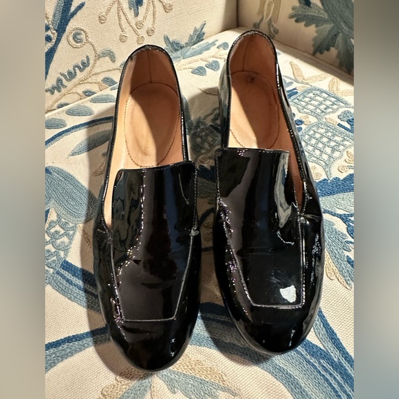 Robert Clergerie Siko Patent Leather Flats.  Size 7.5 - Picture 1 of 8